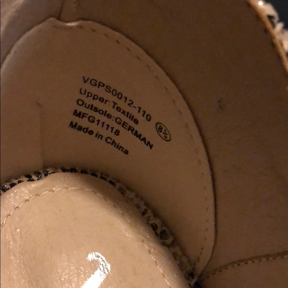 Strappy snakeskin chunky heel sandals - Picture 5 of 5